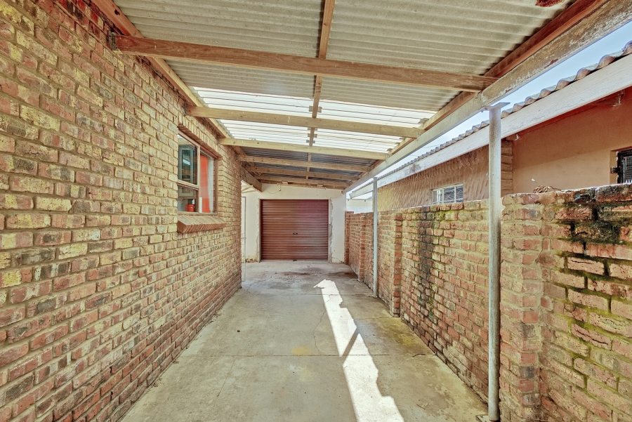 3 Bedroom Property for Sale in Gelvandale Eastern Cape